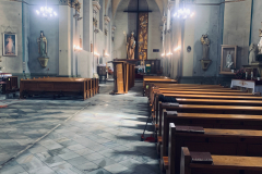 2.09.2021 - Czyszczenie posadzki w kościele
